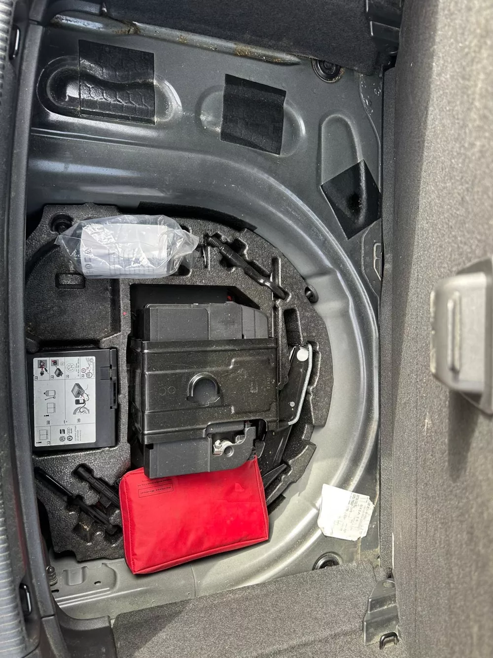 Audi A1 I 3 Portes 1.6 TDI 16V DPF 90 - photo 3