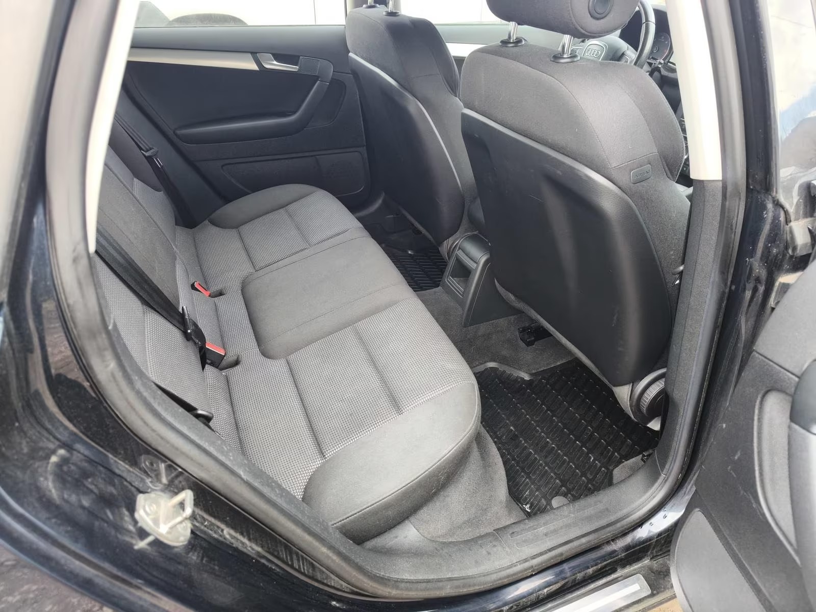 Audi A3 1.6 TDI Ambition - photo 4