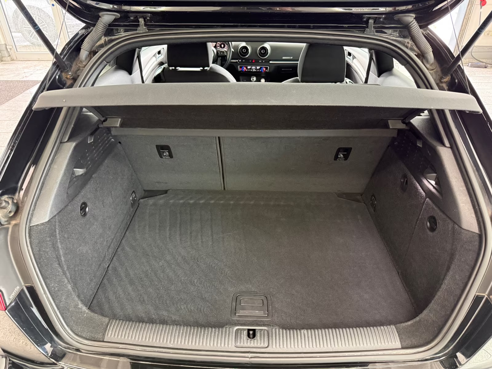 Audi A3 2.0 TDI SPORT - photo 5