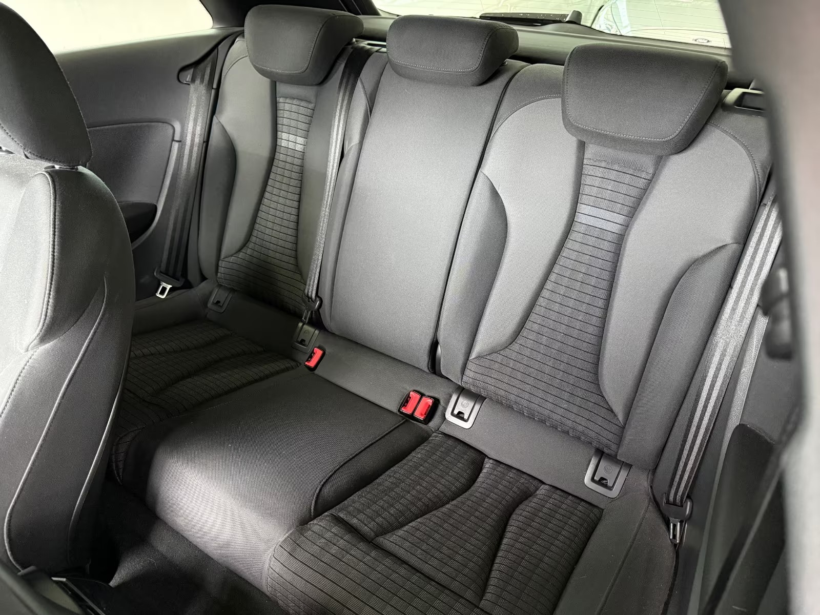 Audi A3 2.0 TDI SPORT - photo 7