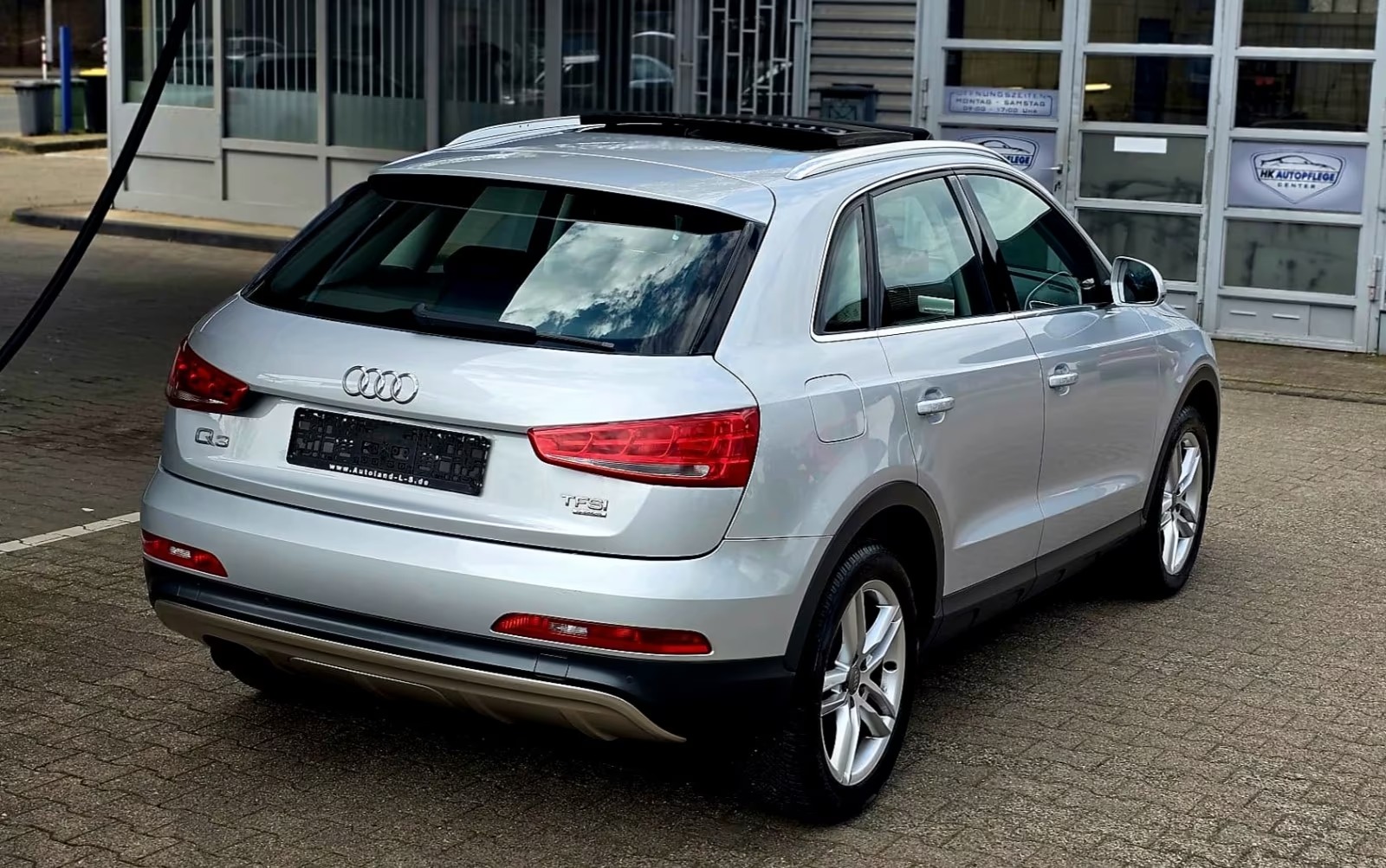 Audi Q3 2.0 TFSI quattro - photo 10