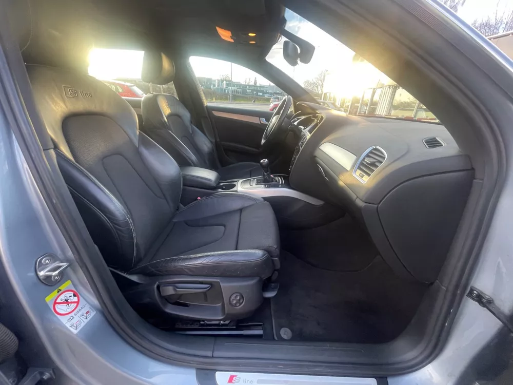 Audi Break A4 Avant 2.0 TDI 143 DPF S line - photo 5