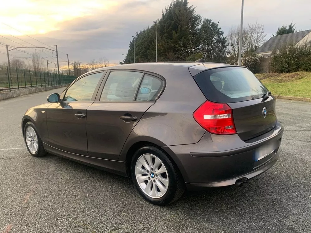 BMW Serie 1 d 143 ch - photo 3