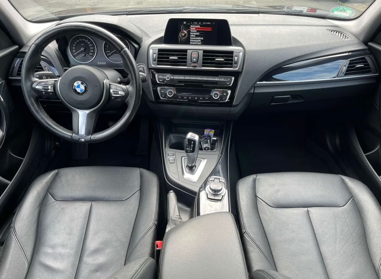 BMW 120 i F20 LCI - photo 3