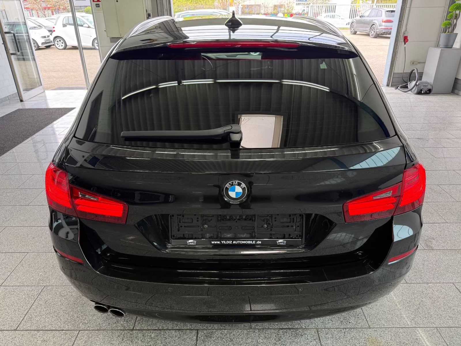 BMW 520 d xDrive SPORT-ED - photo 10