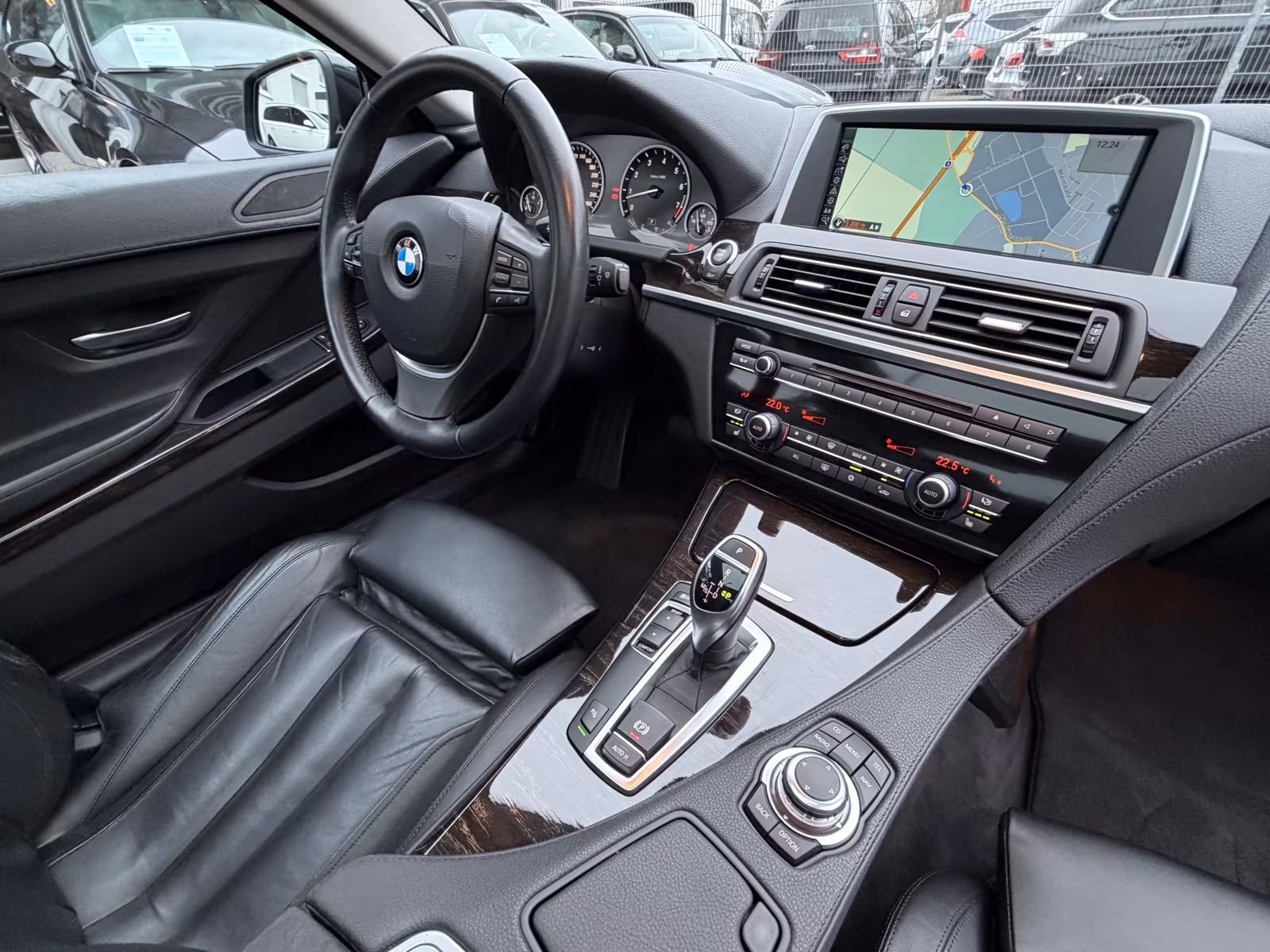 BMW 640i 640i 320 ch Steptronic - photo 21