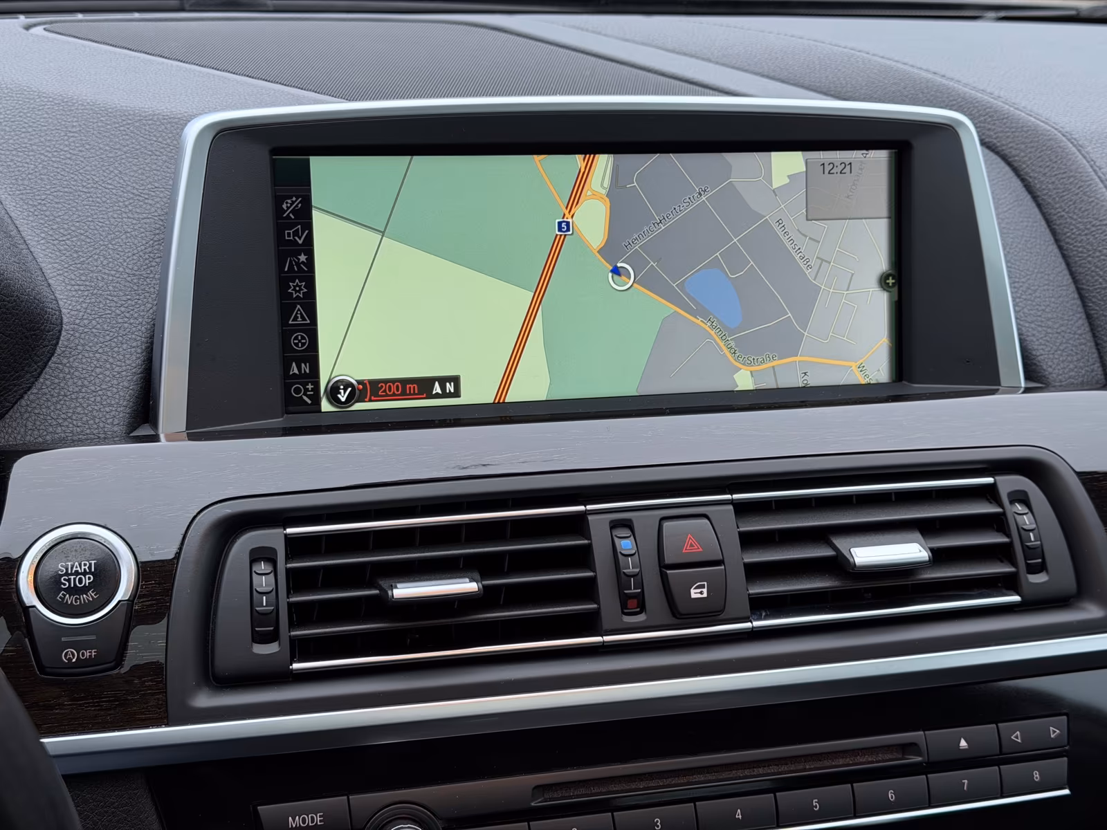 BMW 640i 640i 320 ch Steptronic - photo 8