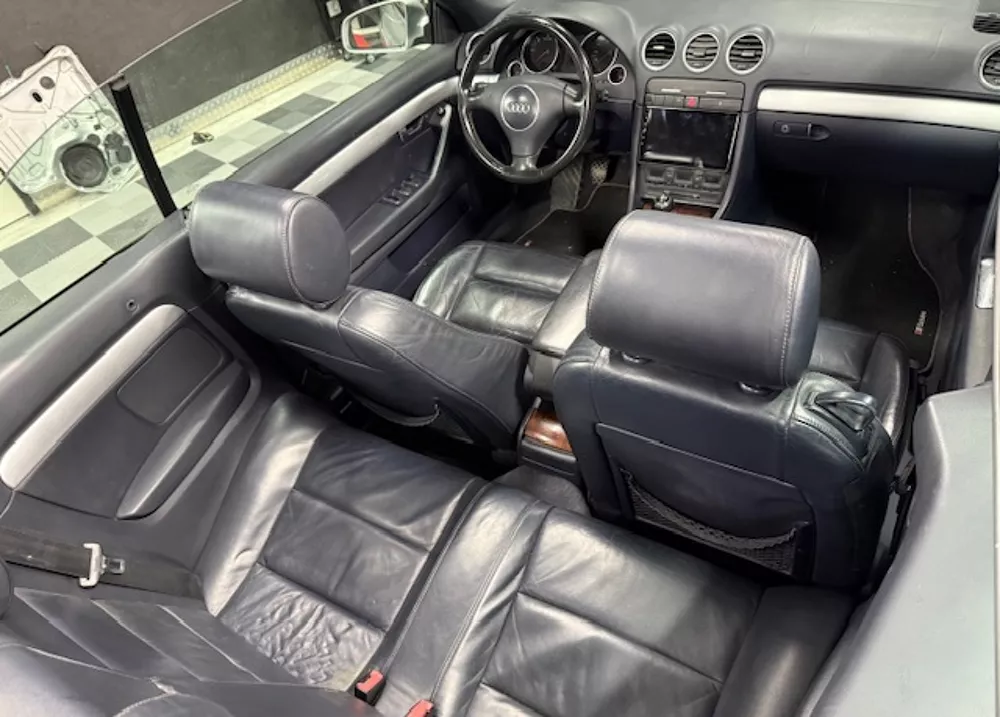 Audi A4 A4 Cabriolet 2.5 TDI Ambition - photo 5