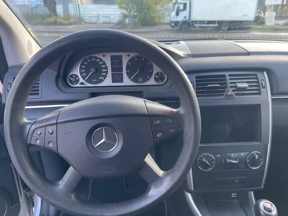 Mercedes-Benz Class B Classe B 180 BlueEFFICIENCY Classic - photo 5