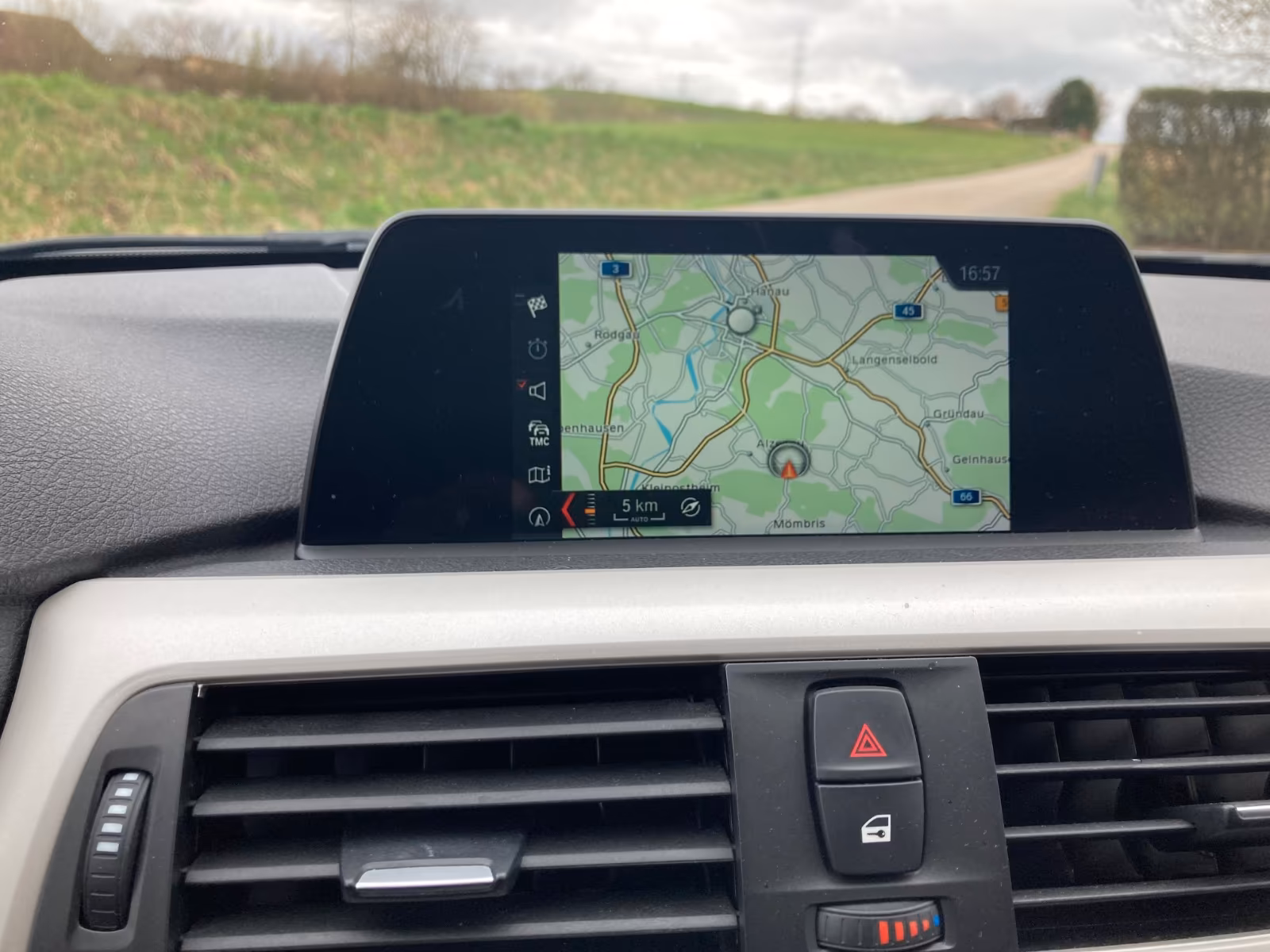 BMW 320d Touring 320d Efficient Dynamics Steptronic - photo 15