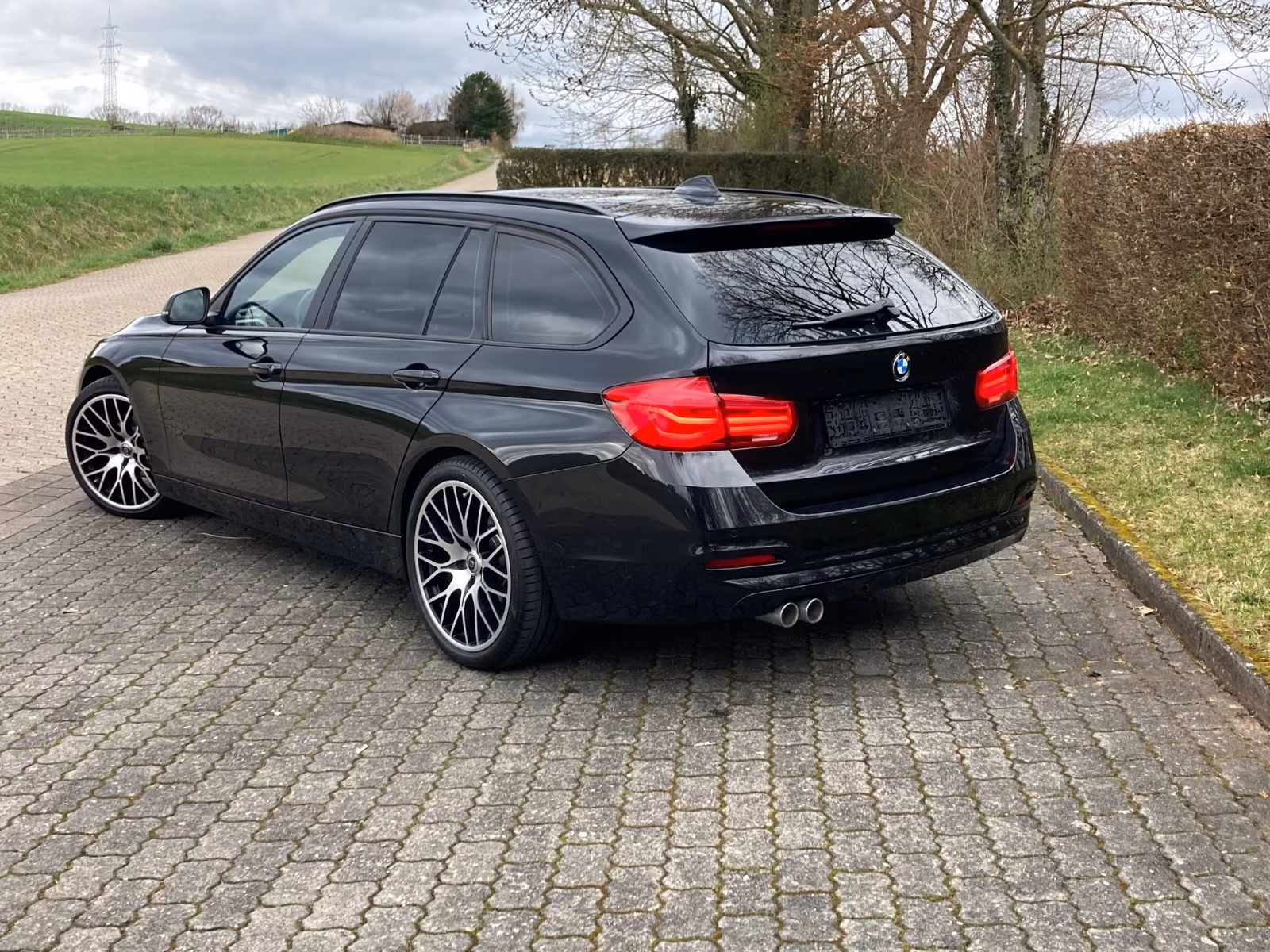 BMW 320d Touring 320d Efficient Dynamics Steptronic - photo 6