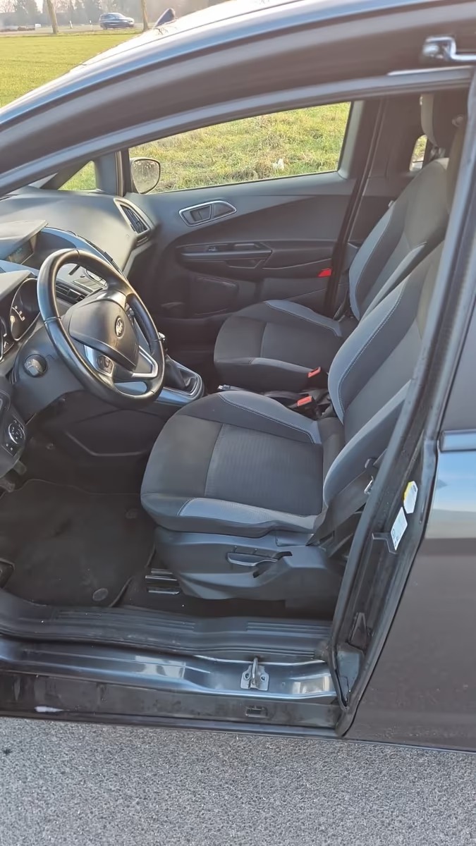 Ford B-Max 1.0 EcoBoost - photo 4