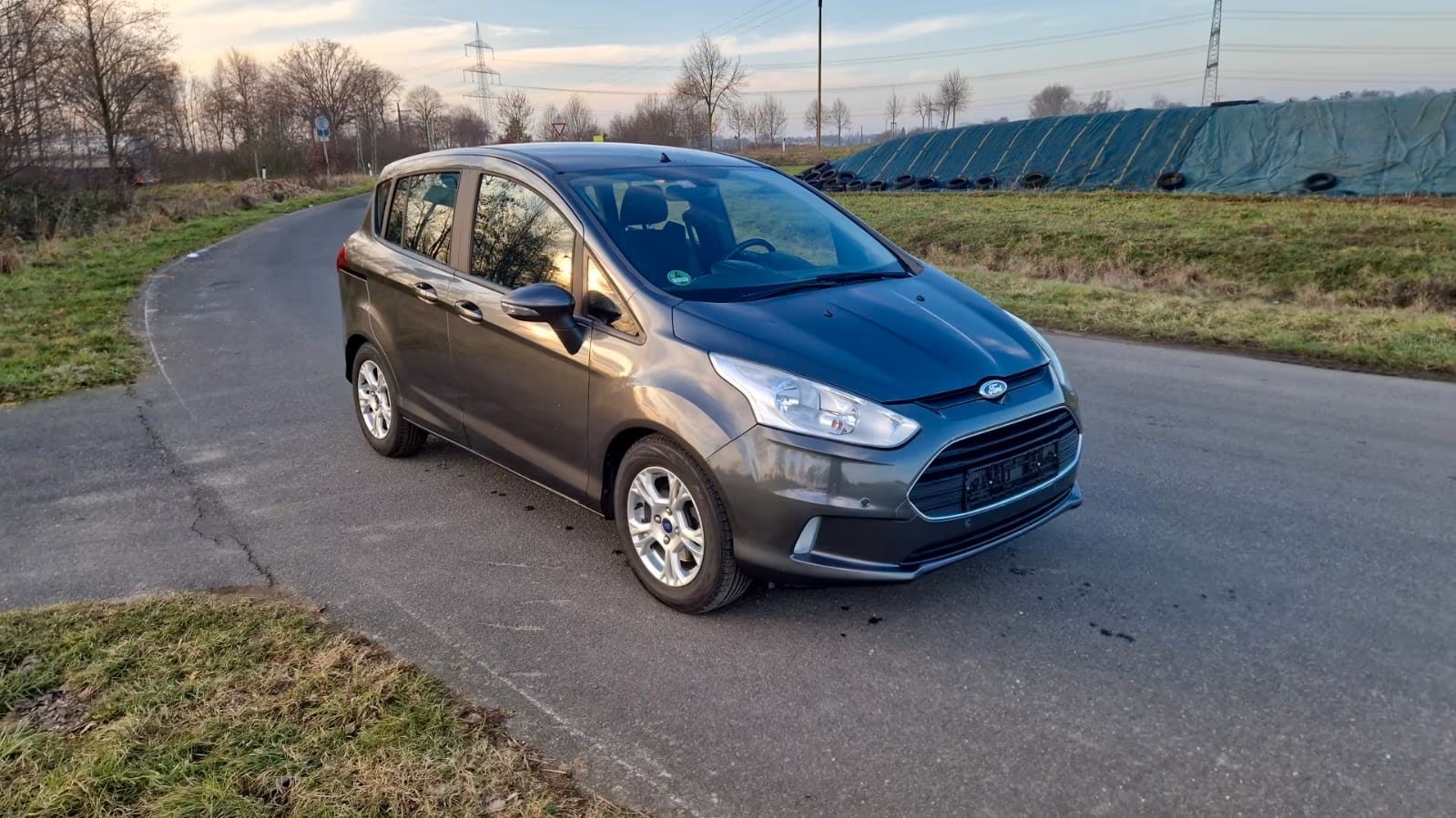 Ford B-Max 1.0 EcoBoost - photo 10