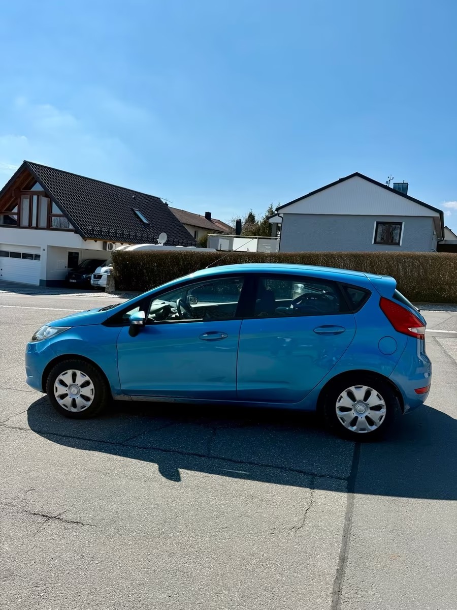 Ford Fiesta 1.25 Trend Blue Full - photo 4