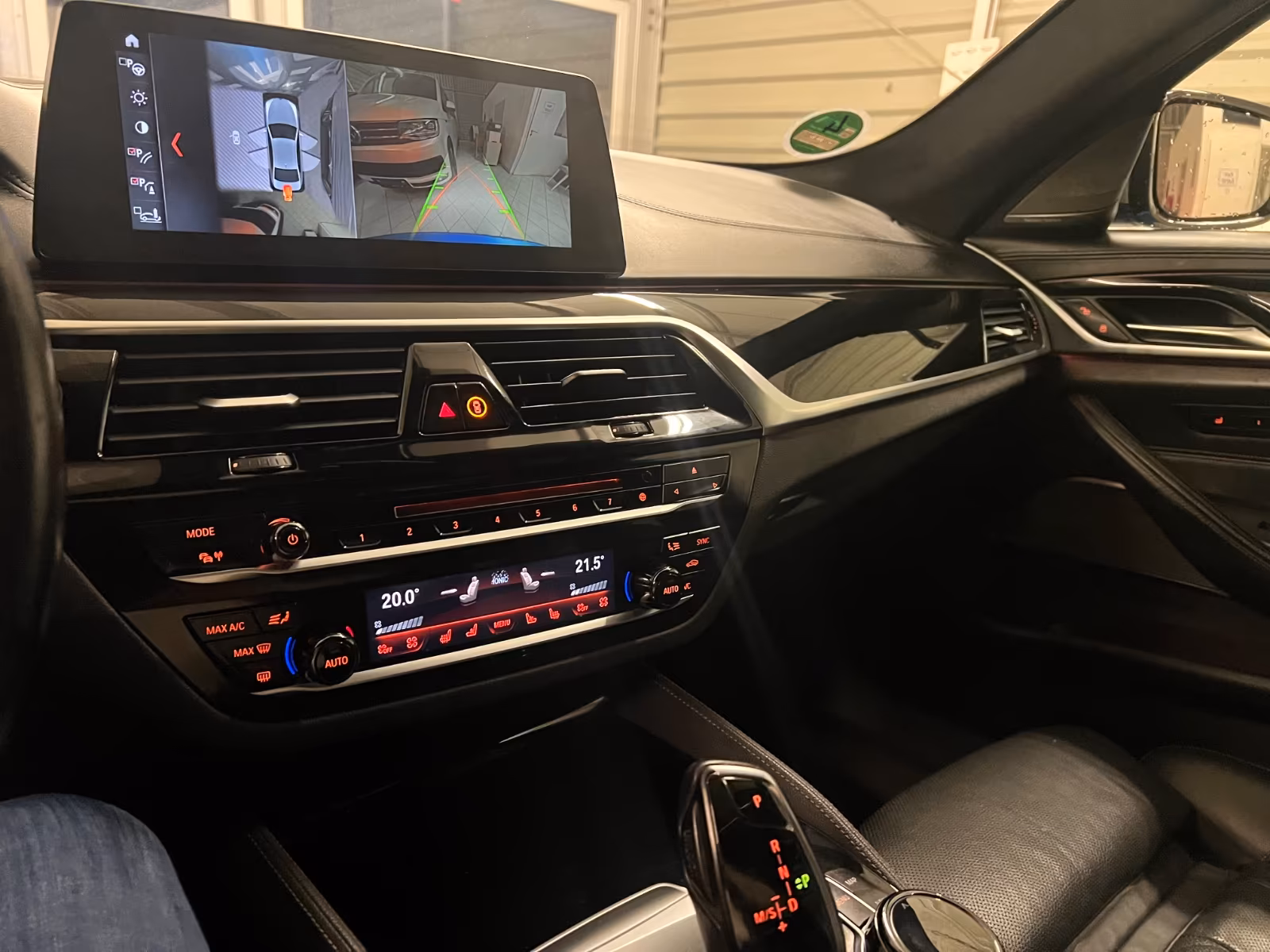 BMW M550i xDrive M550i M-Paket xDrive - photo 12