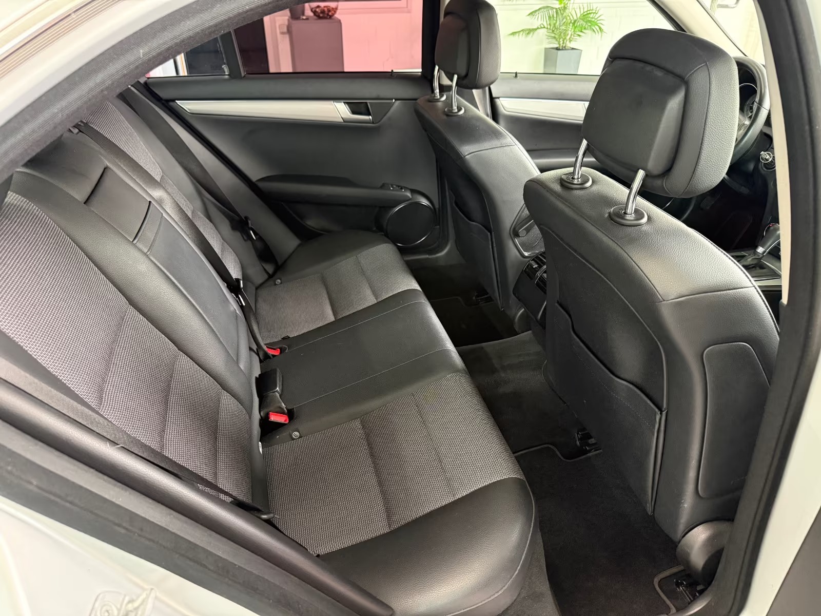 Mercedes-Benz C 220 AVANT-GARDE - photo 4