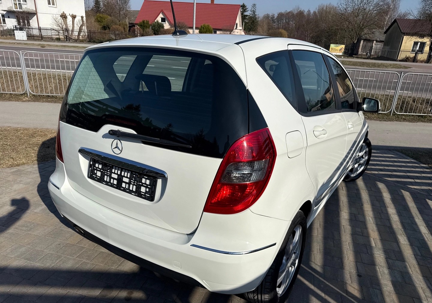 Mercedes-Benz Classe A 180 Autotronic Avantgarde Édition Spéciale - photo 5