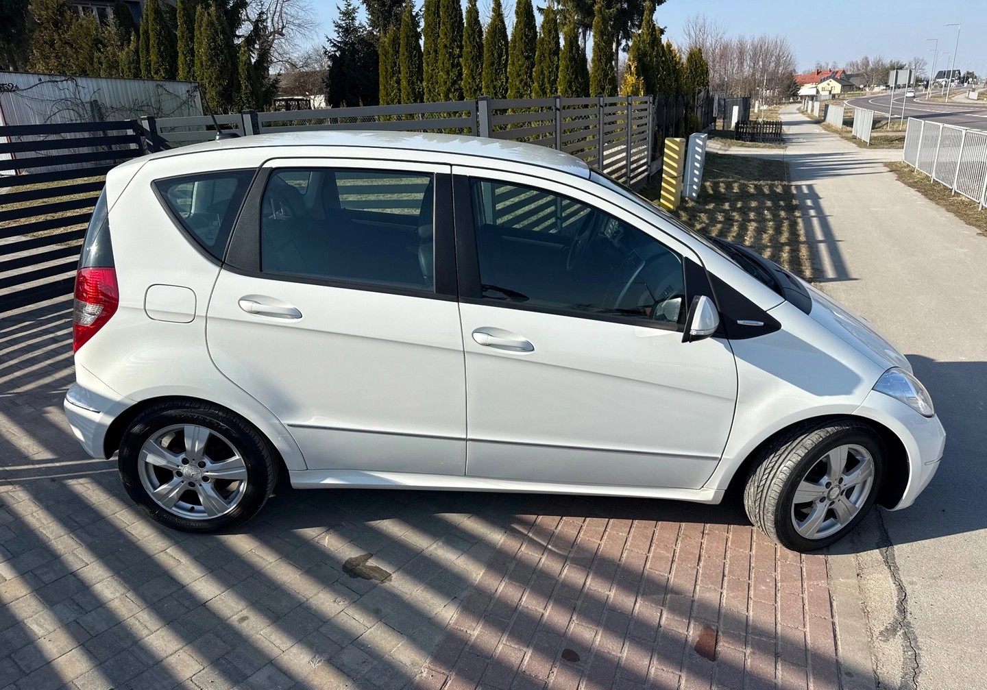 Mercedes-Benz Classe A 180 Autotronic Avantgarde Édition Spéciale - photo 7