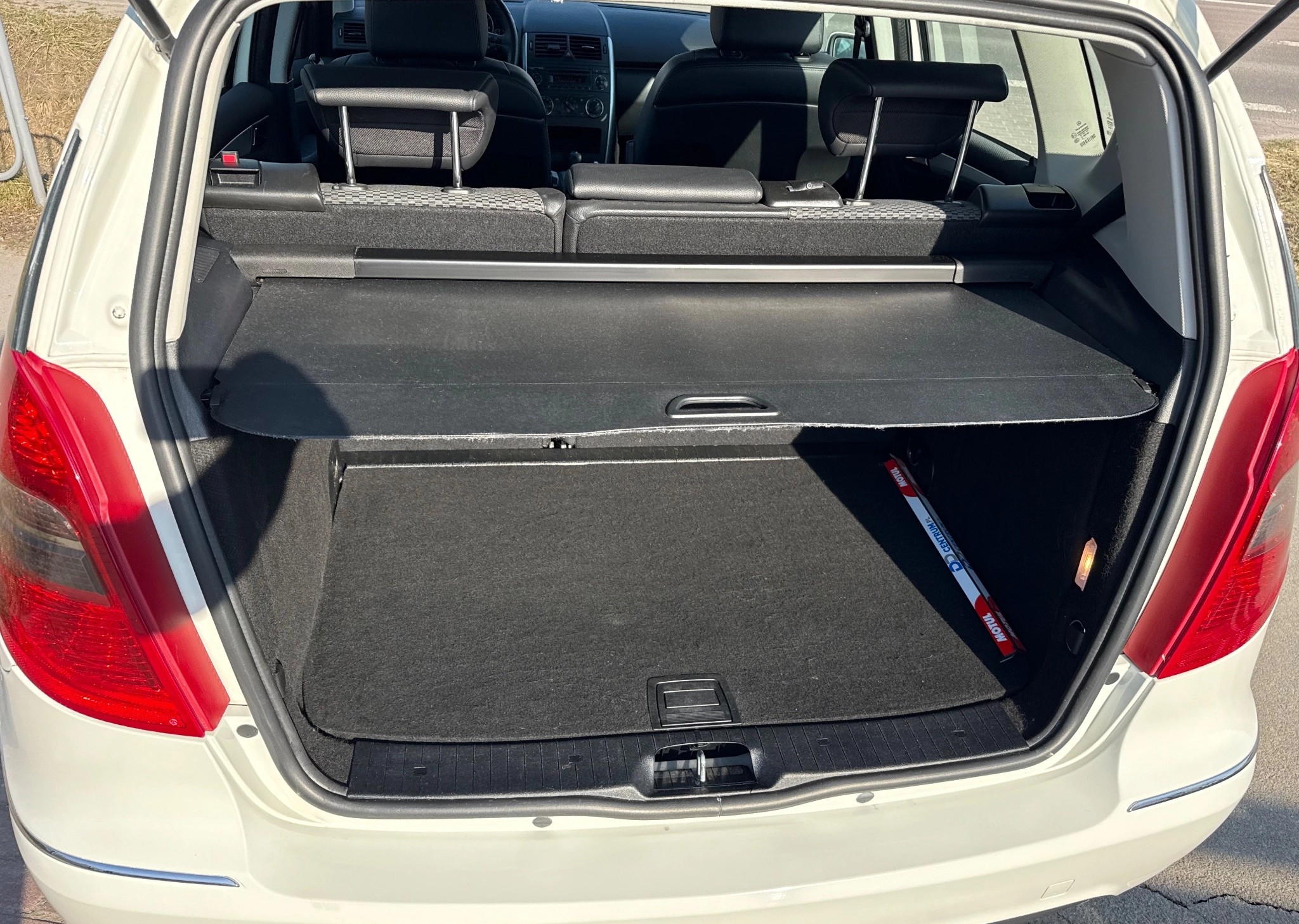 Mercedes-Benz Classe A 180 Autotronic Avantgarde Édition Spéciale - photo 11