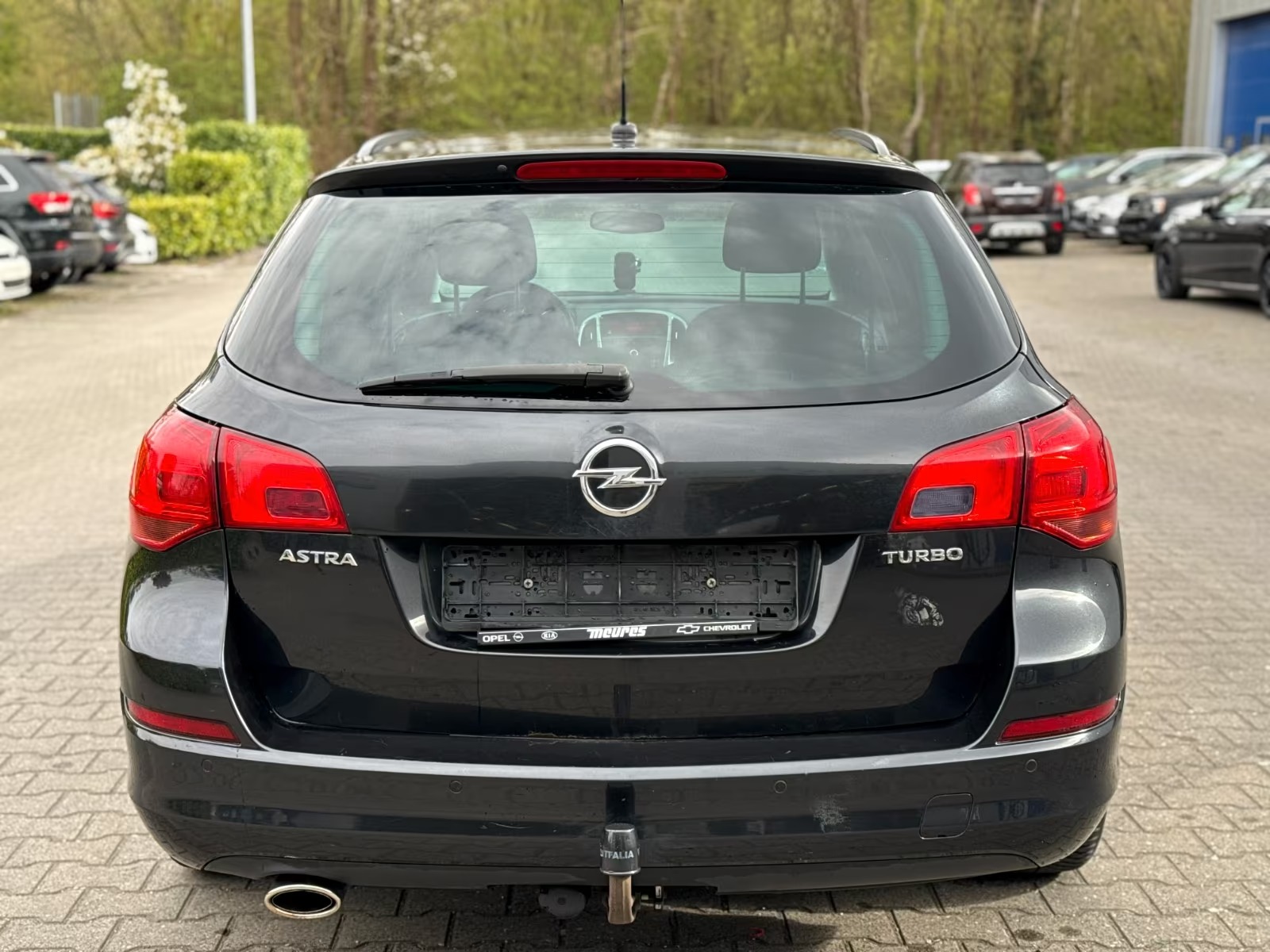 Opel Astra J Sports Tourer - photo 9