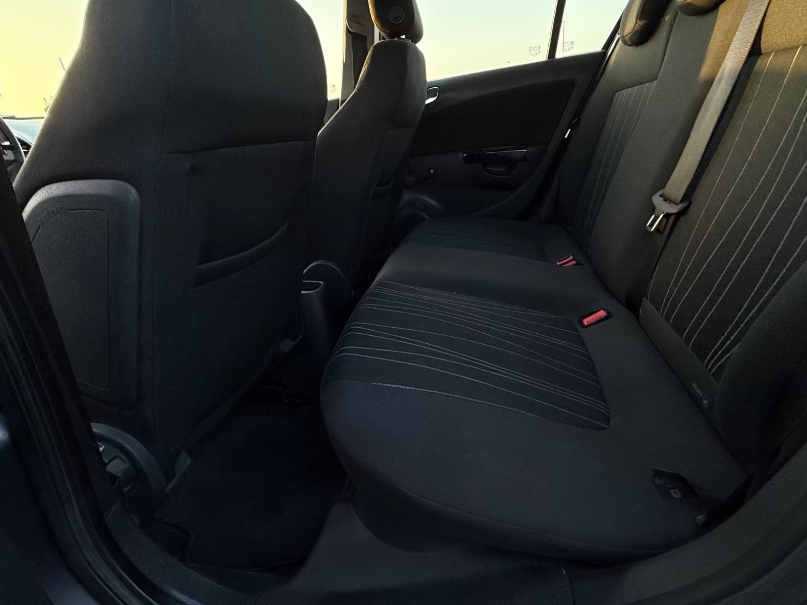 Opel Corsa Base D - photo 4