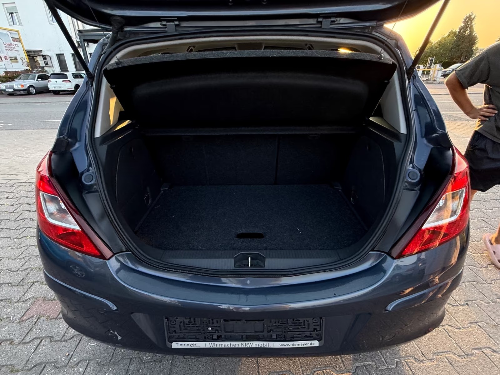 Opel Corsa Base D - photo 7