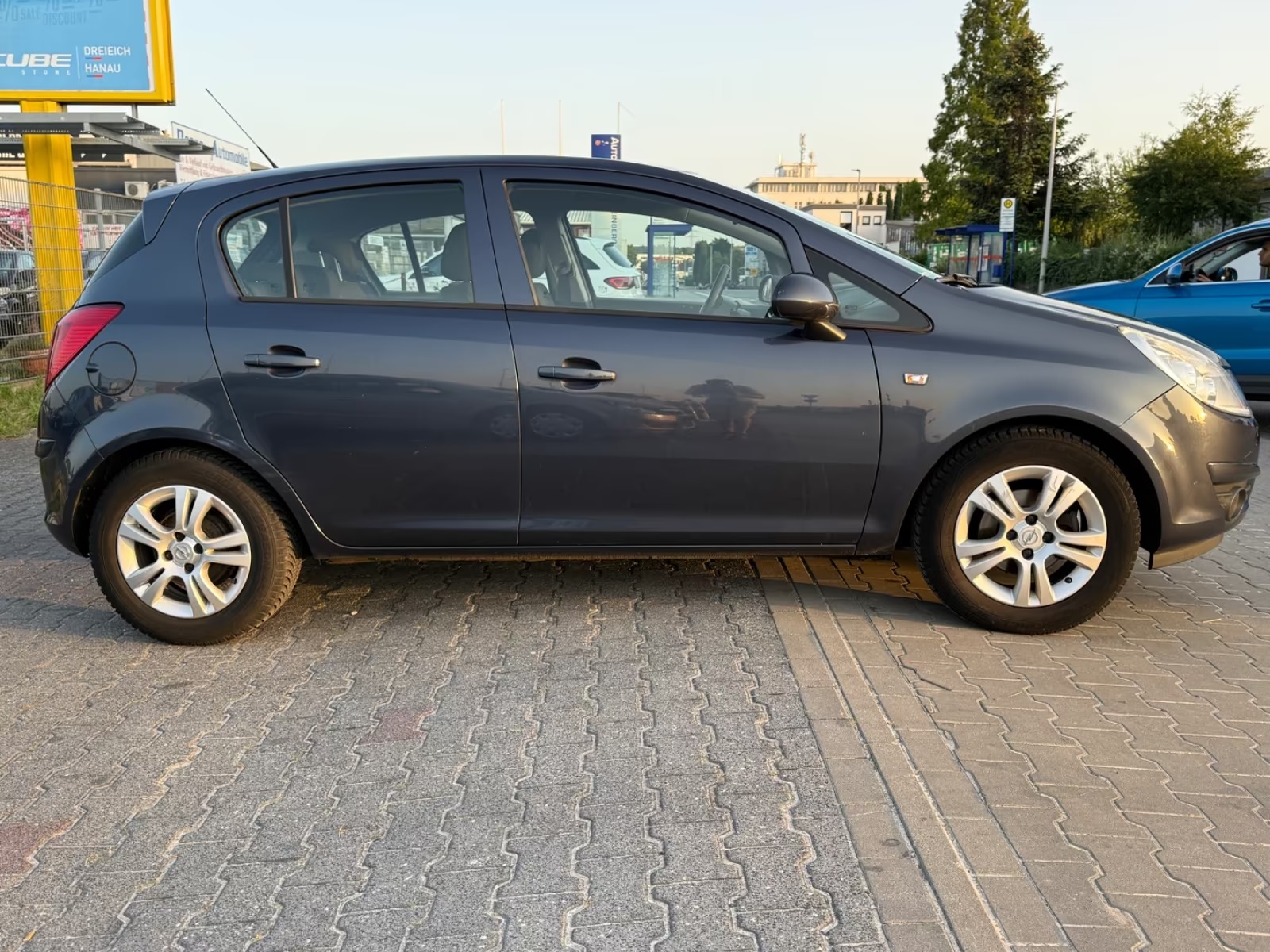 Opel Corsa Base D - photo 9