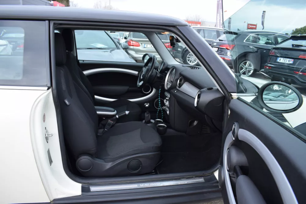 Mini Cooper COOPER 120CH - photo 4