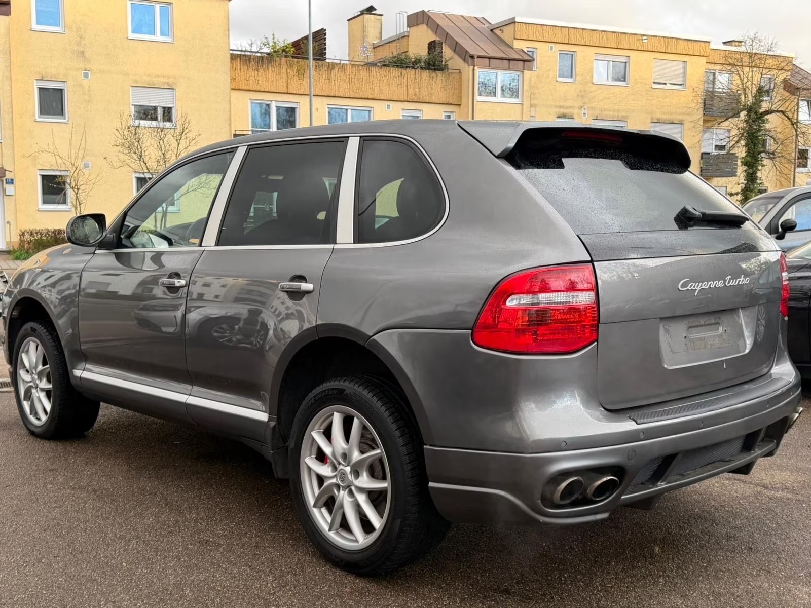 Porsche Cayenne Turbo 4.8 - photo 9