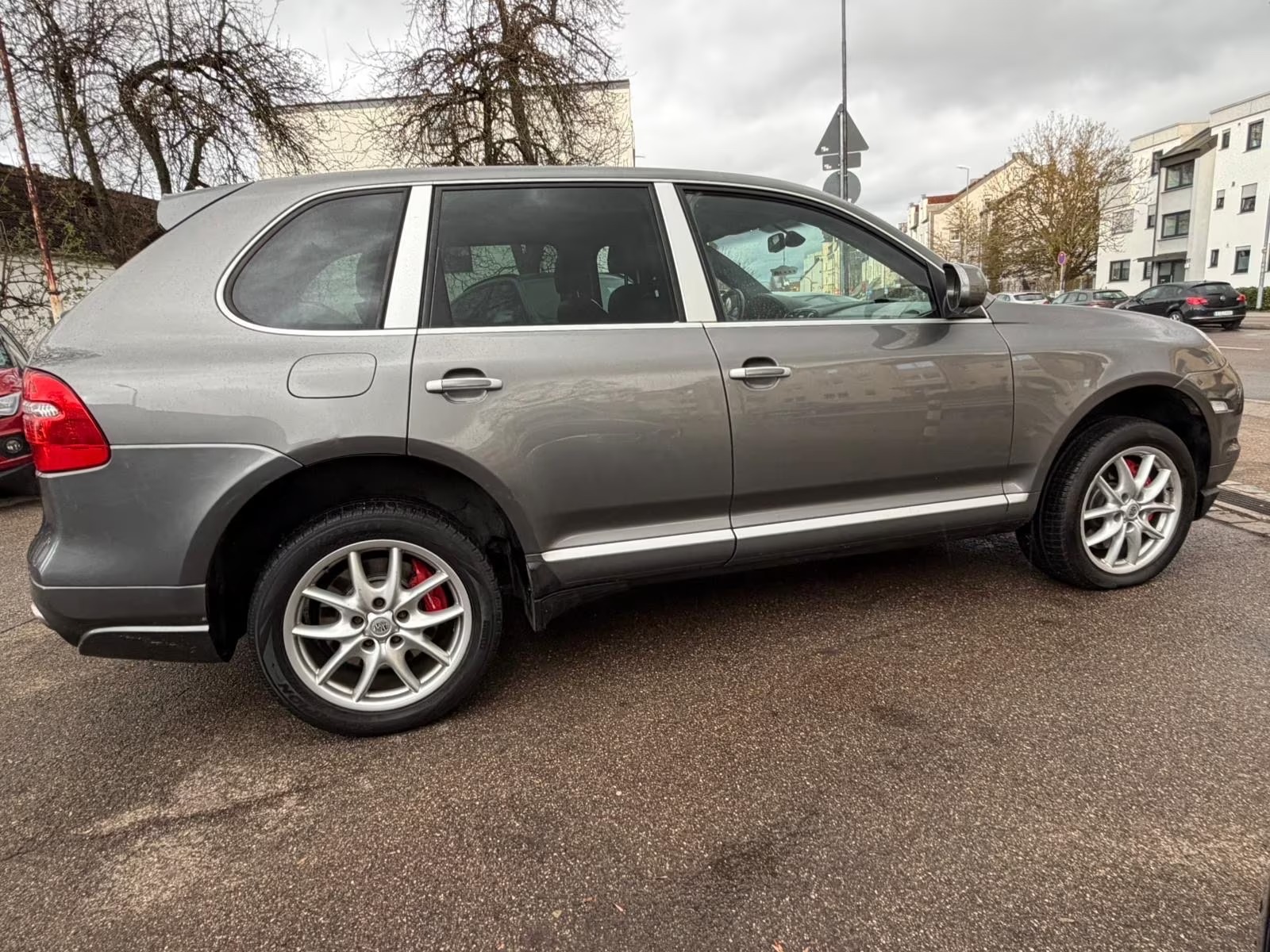 Porsche Cayenne Turbo 4.8 - photo 12